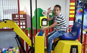Дети посетили детский цент 